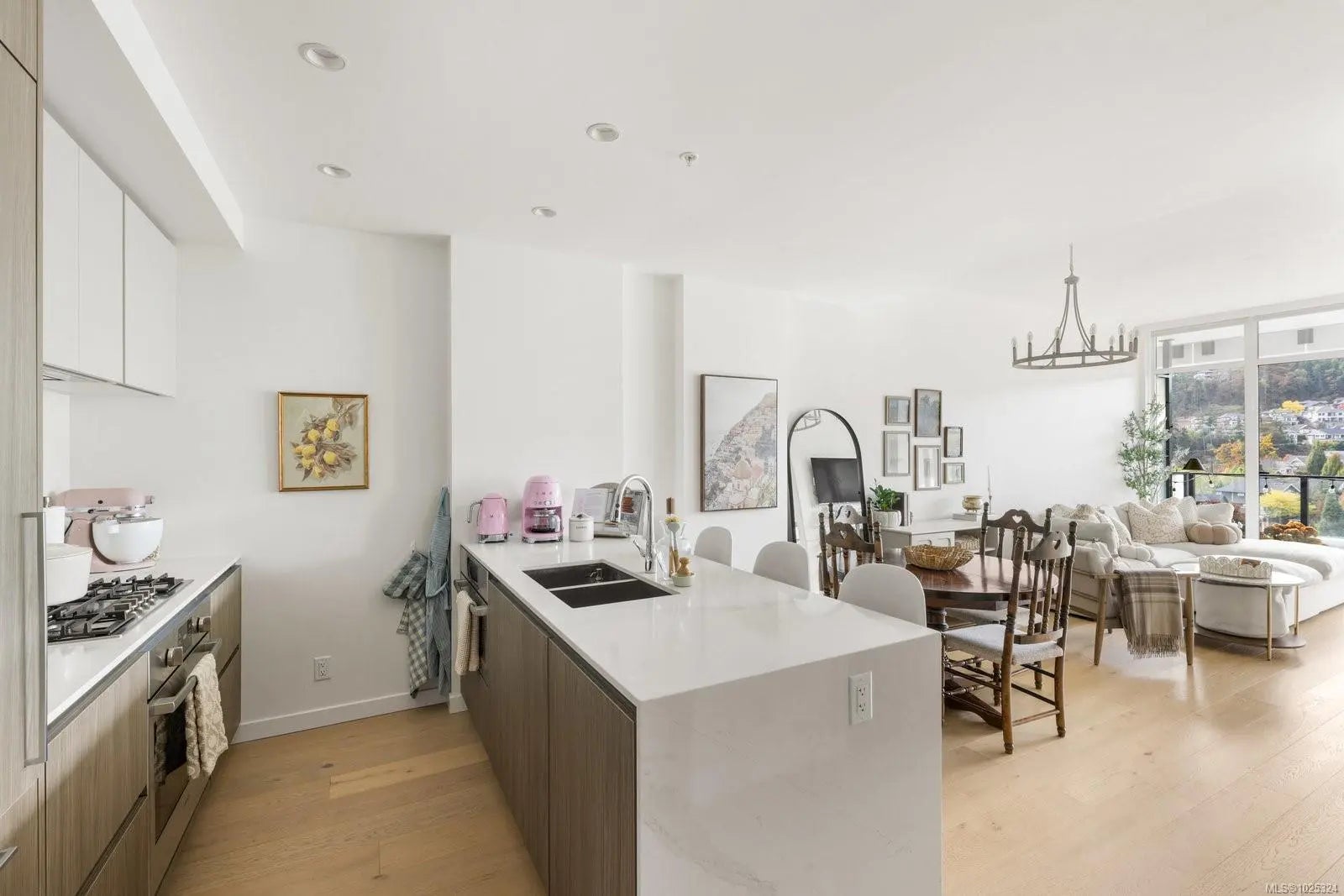 Langford Real Estate - MLS # 1025324, Residential real estate for Sale in One Bear Mountain, MLS Listings # 1025324