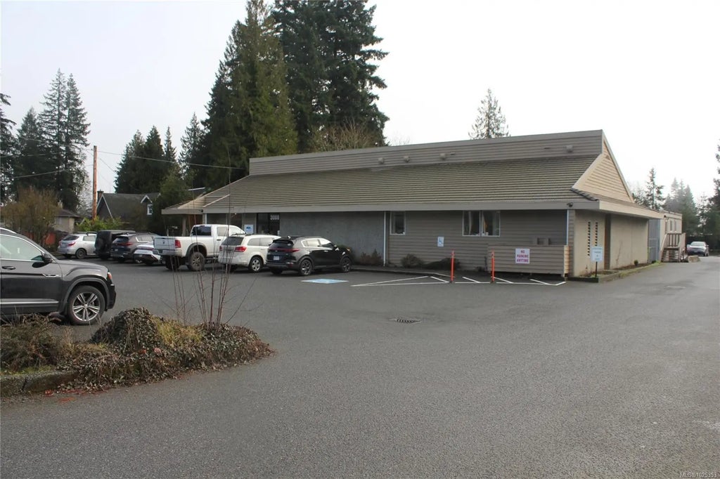 3088 Gibbins Rd, Duncan