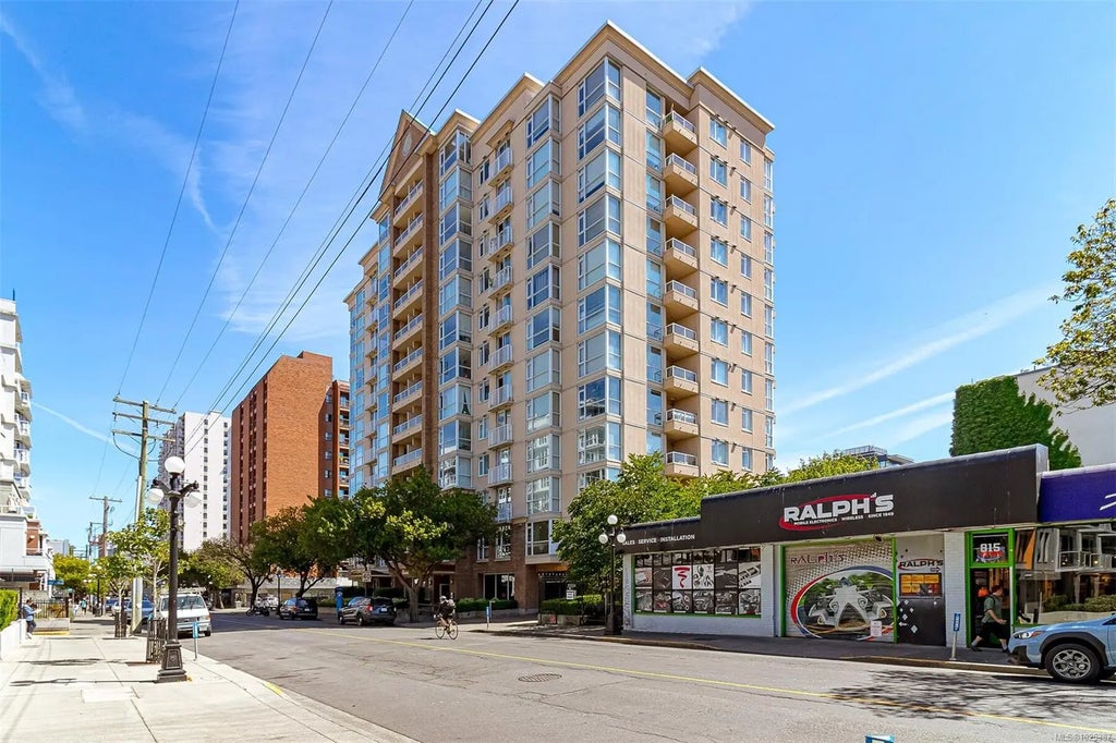 835 View St 308, Victoria