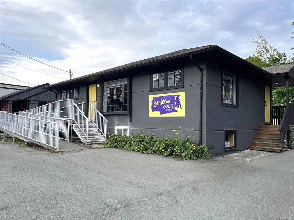4457 Gertrude St, Port Alberni