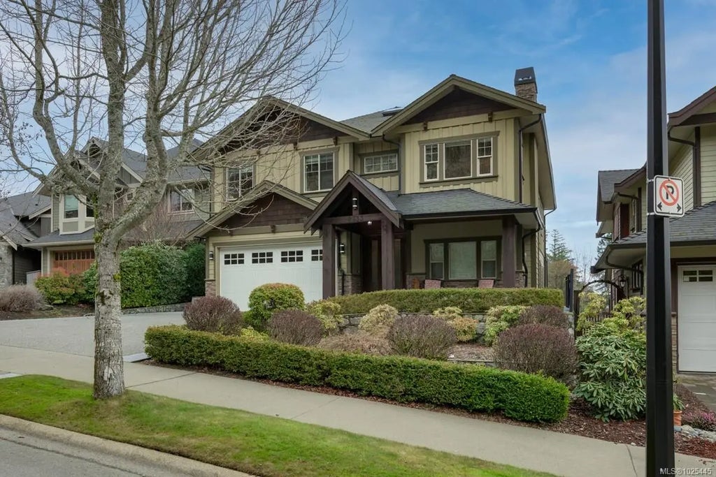 2333 Copper Rock Crt, Langford