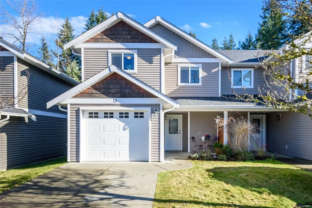 3400 Coniston Cres 15, Cumberland