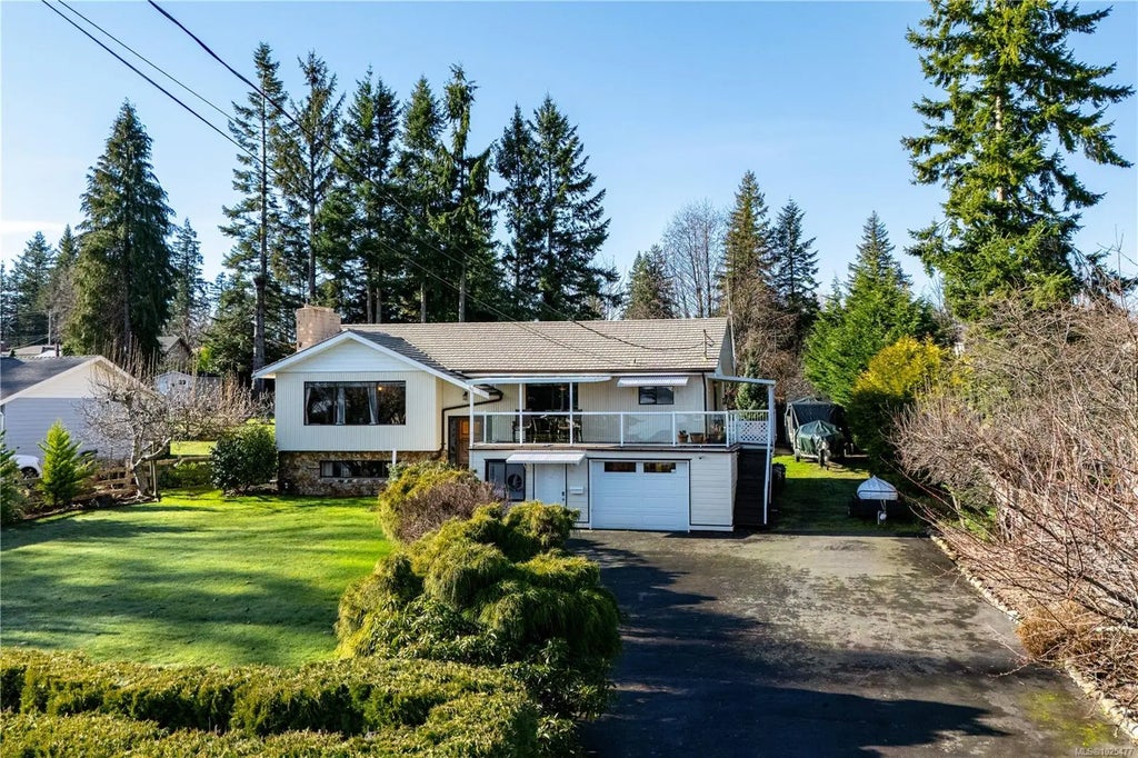 4054 Discovery Dr, Campbell River