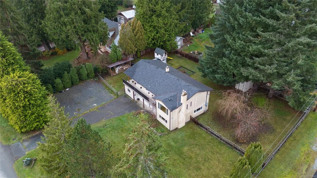 2001 Lakeside Dr, Nanaimo