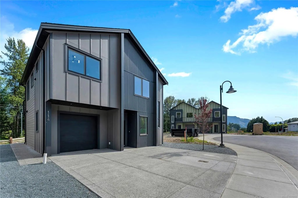 114 Plante Cres, Lake Cowichan