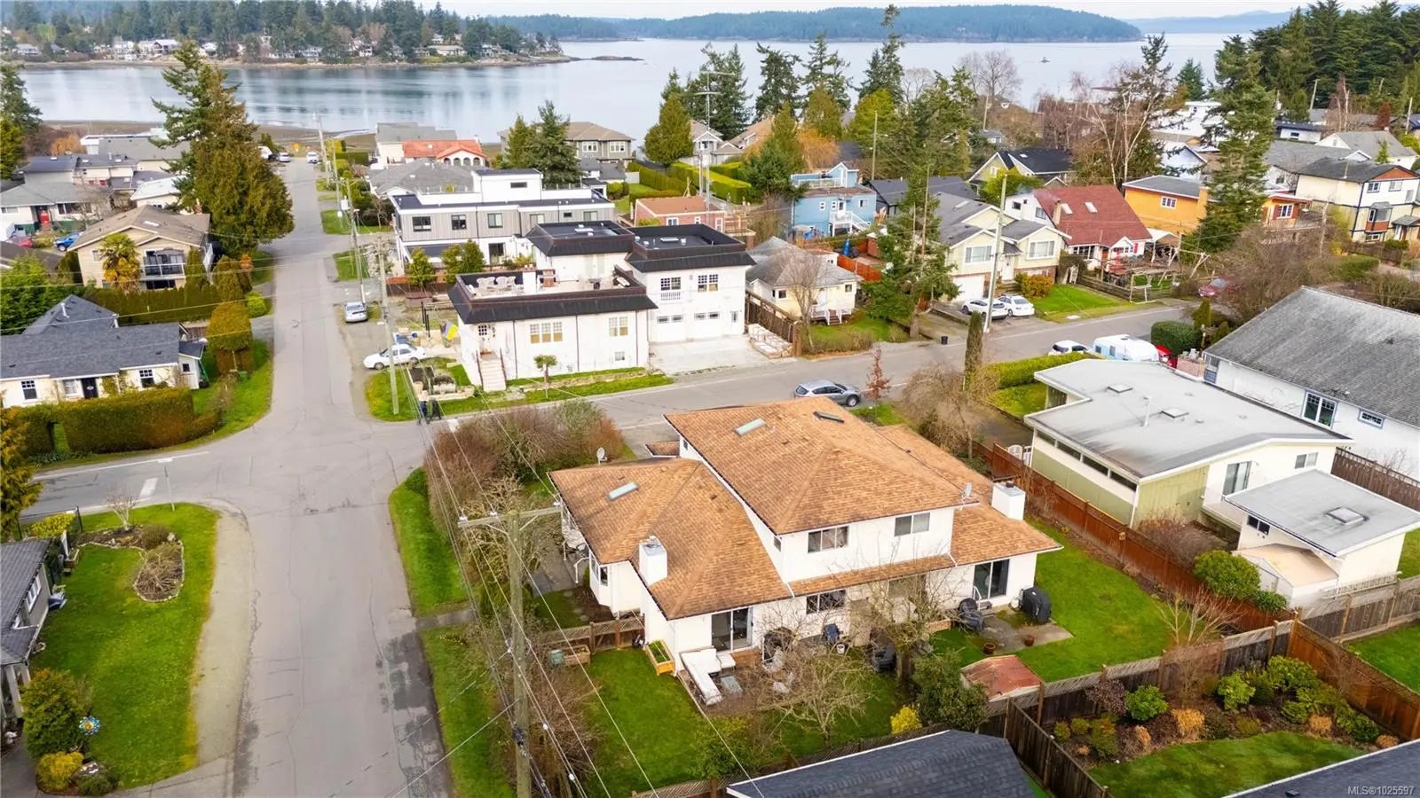 Residential Real Estate for Sale located in the neighborhood of , in the city of Sidney, BC