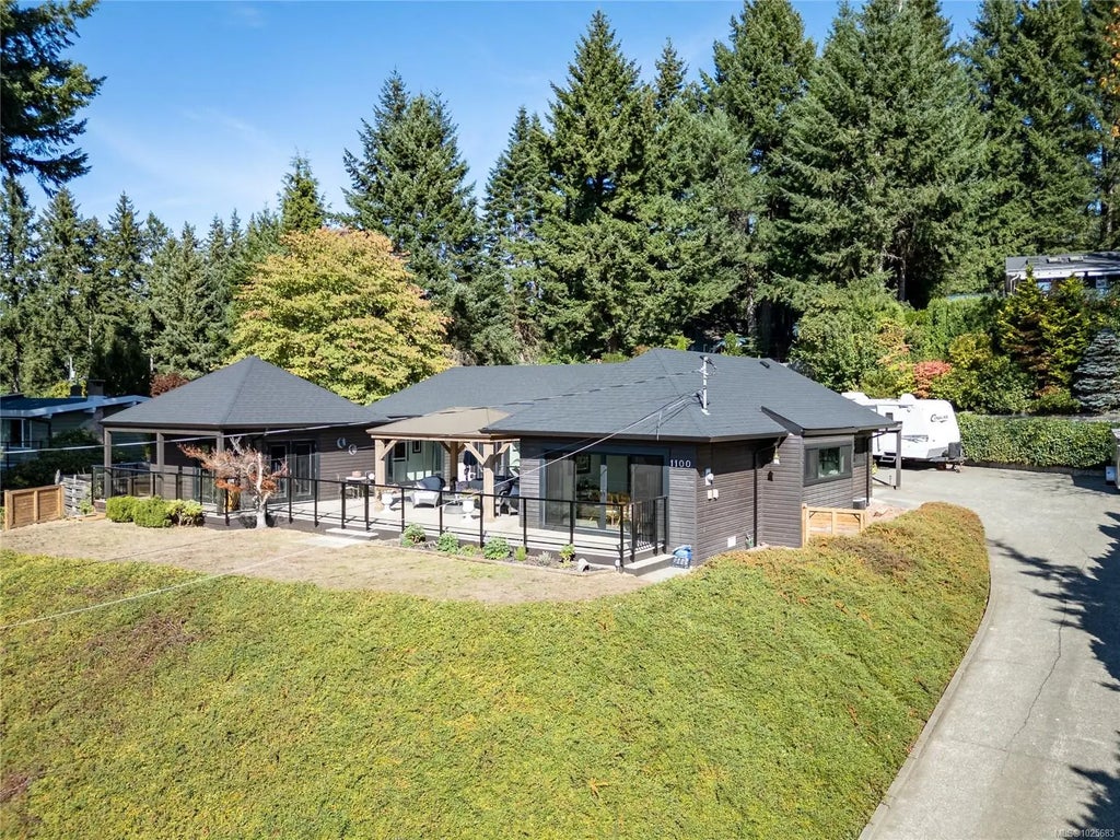 1100 Back Rd, Courtenay