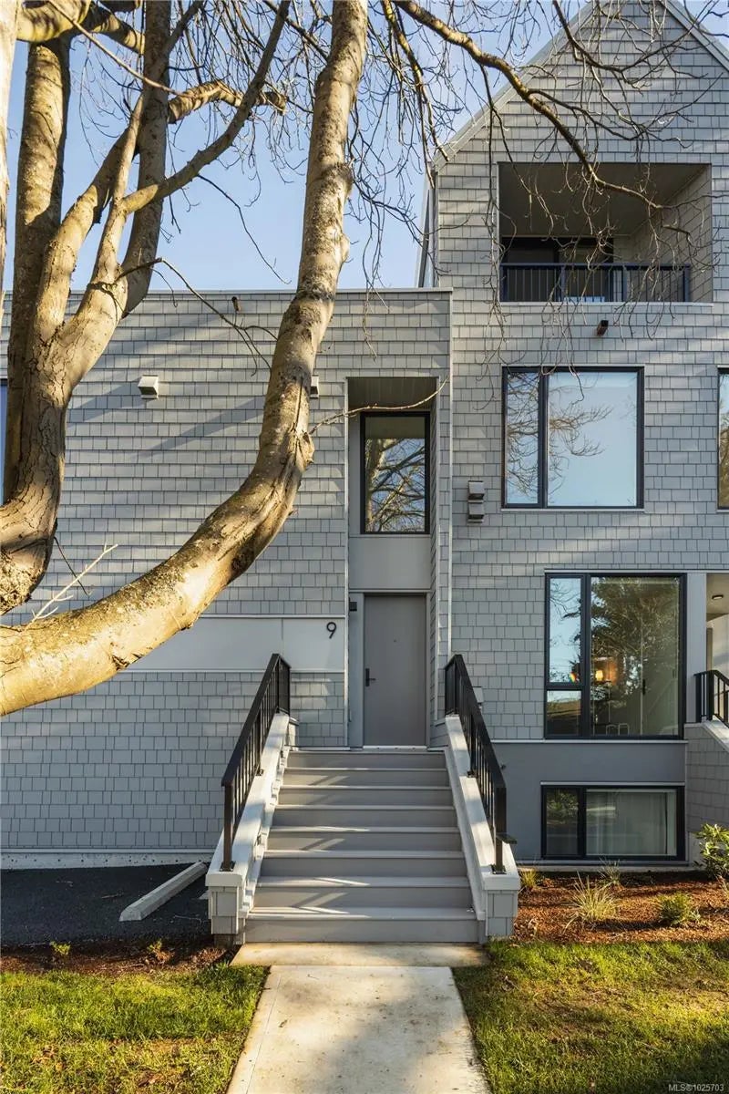 907 Redfern St W 9, Victoria