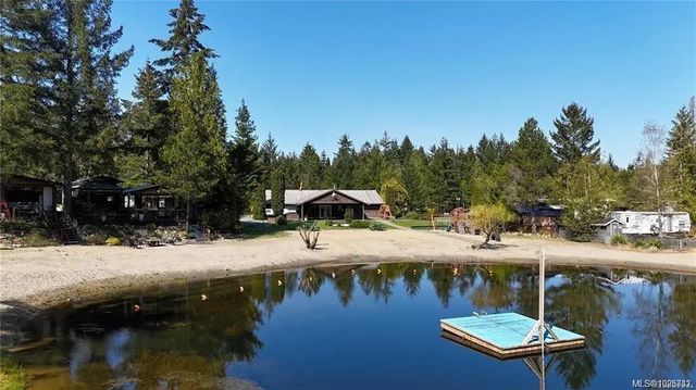 4 of 50 - 2650 Turnbull Rd C18, Qualicum Beach, BC