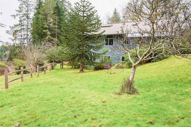 4 of 76 - 89 Pilkey Point Rd, Thetis Island, BC
