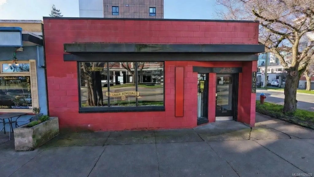 1026 Cook St, Victoria