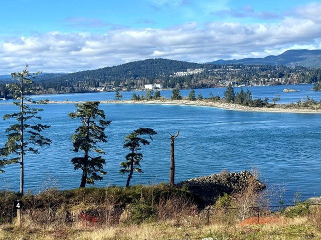 4 of 7 - 7068 East Sooke Rd, Sooke, BC