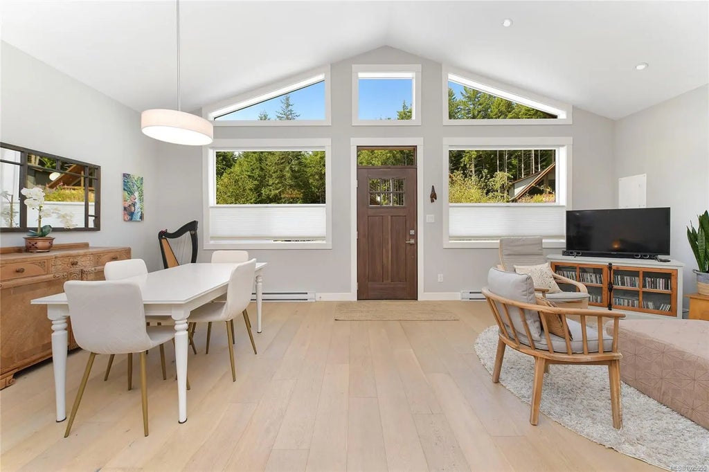 3822 Trailhead Dr, Sooke