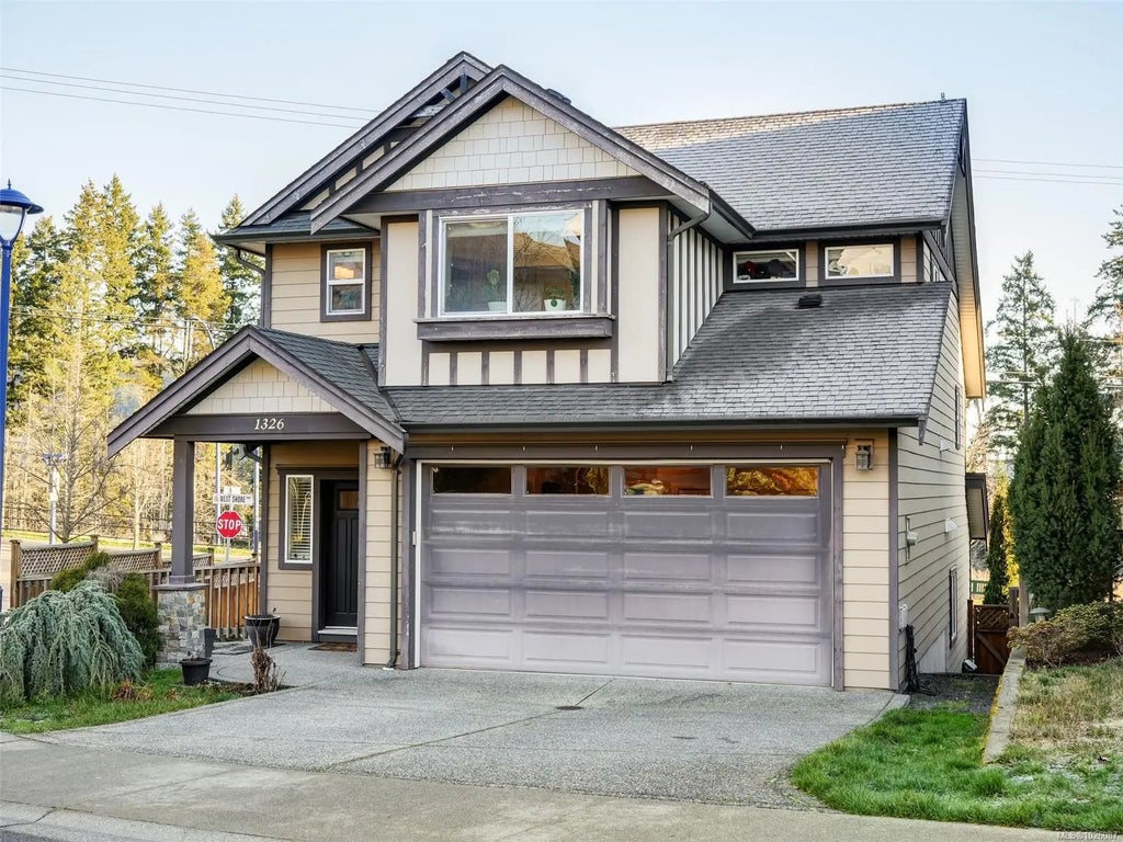 1326 Bombardier Cres, Langford