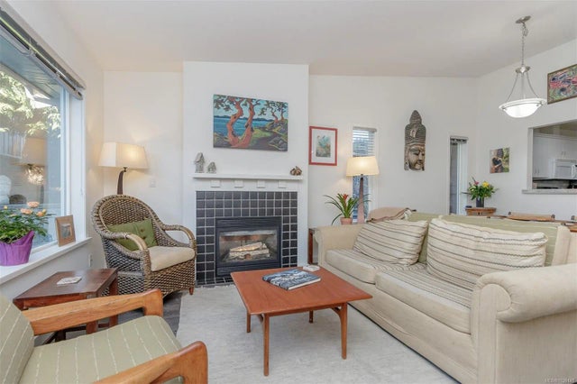 332 Belaire St 10, Ladysmith