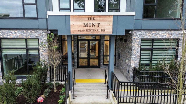 6320 Sentinal Dr 402, Nanaimo