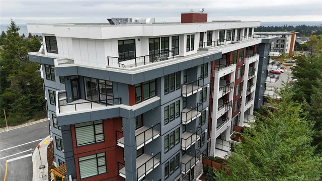 6320 Sentinal Dr 505, Nanaimo