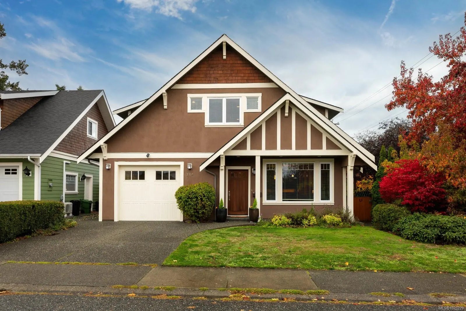 Sidney Homes for Sale in the neighborhood of  in the Zipcode of V8L 2E8