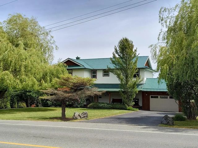 2 of 4 - 9159 East Saanich Rd, North Saanich, BC