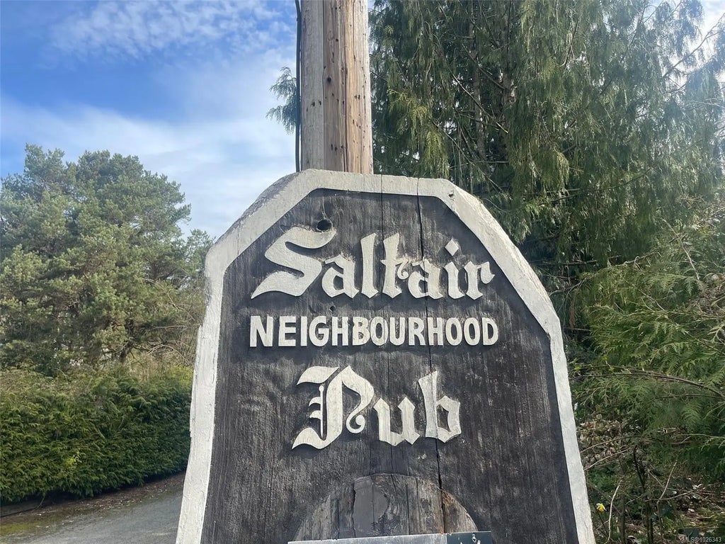 10519 Knight Rd, Saltair