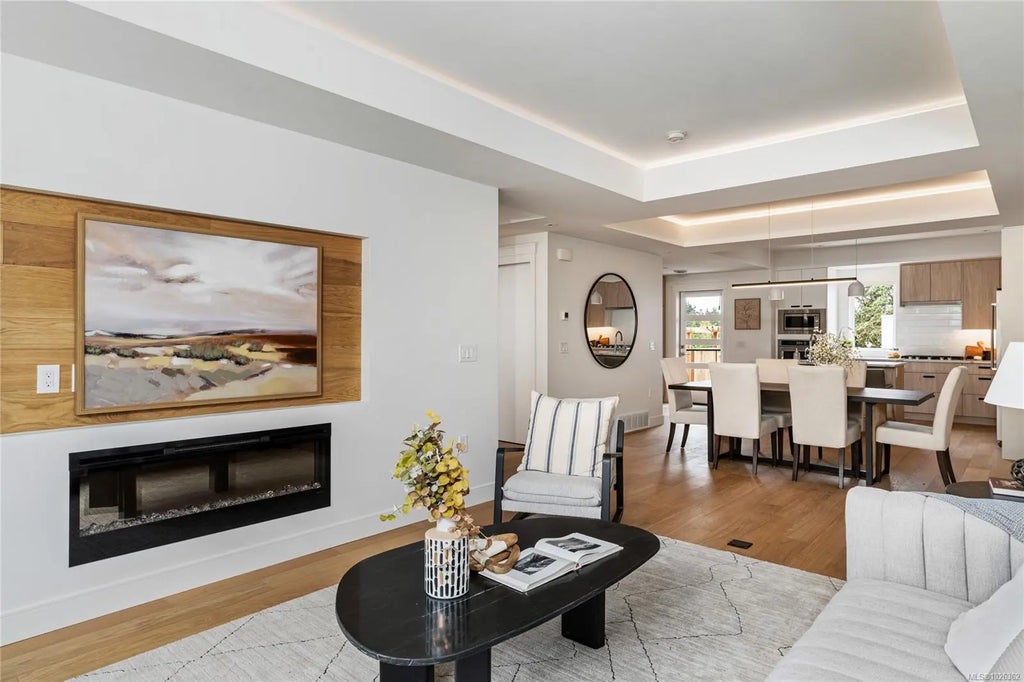 4253 Dieppe Rd 17, Saanich