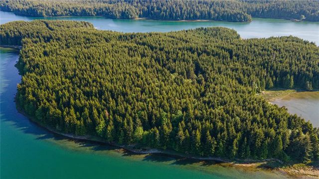 5 of 9 - Sl2 Kvarno Island, Ucluelet, BC