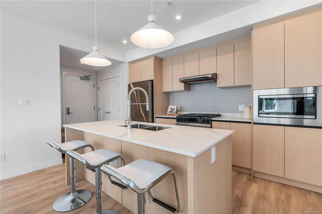 2000 West Park Lane 101, View Royal