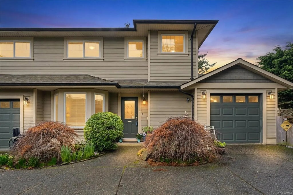 10372 Bowerbank Rd, Sidney