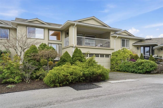 3397 Edgewood Dr, Nanaimo