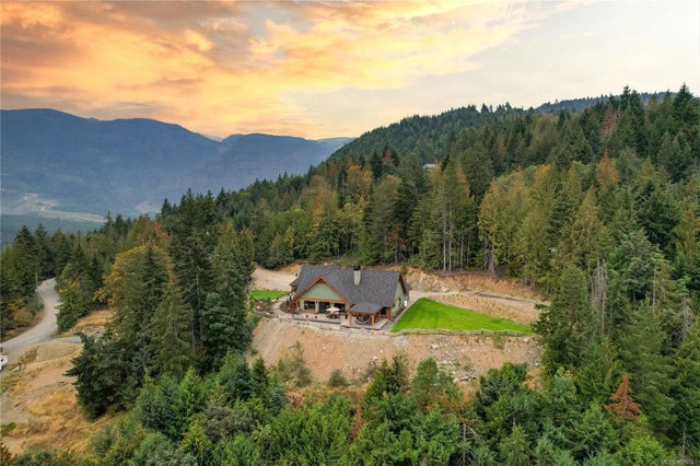 3 of 74 - 1745 Warn Way, Qualicum Beach, BC