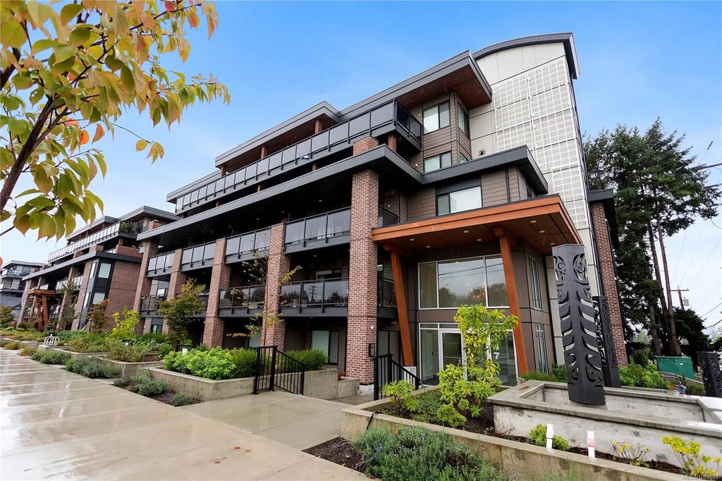 147 Haliburton St 502, Nanaimo