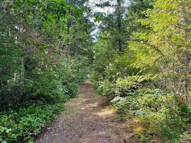 3 of 9 - Parcel B Appaloosa Way, Duncan, BC