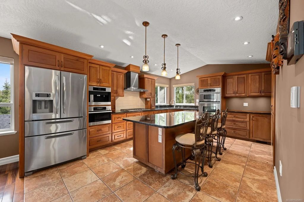 1780 Jay Bell Trail, Qualicum Beach