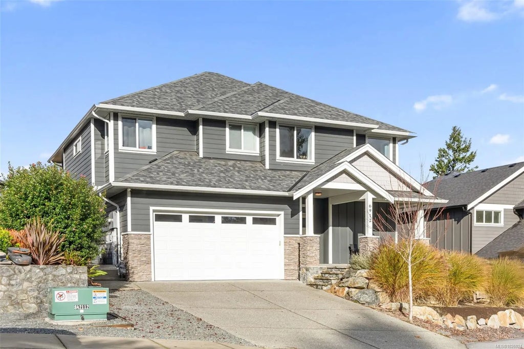 6912 Blanchard Rd, Sooke