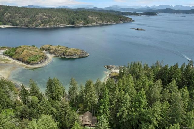 4 of 96 - 1747 Hyacinthe Bay Rd, Quadra Island, BC