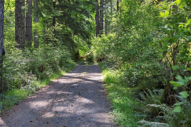 5 of 96 - 1747 Hyacinthe Bay Rd, Quadra Island, BC