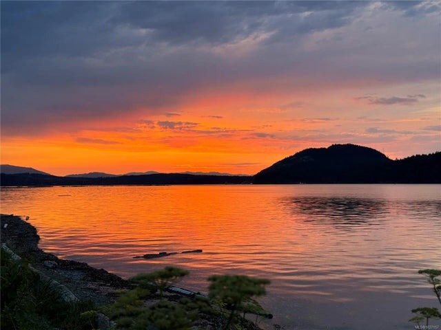 2 of 94 - 7850 Shangri-la Rd, Lantzville, BC