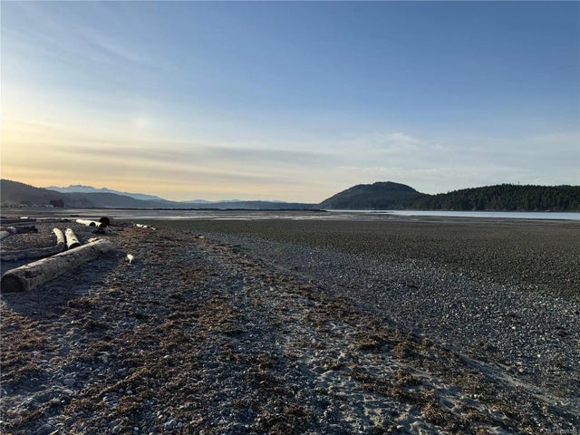 4 of 94 - 7850 Shangri-la Rd, Lantzville, BC