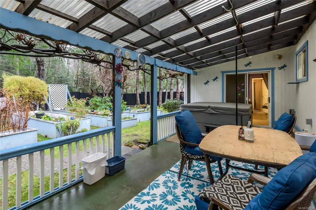 113 Woodburn Rd, Campbell River