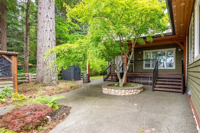 3 of 99 - 8947 Clarkson Ave, Black Creek, BC