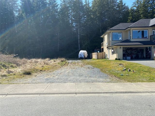 5 of 6 - 6260 Hunt St, Port Hardy, BC
