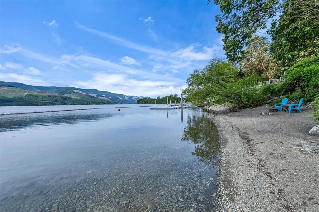 10684 Alder Cres, Youbou