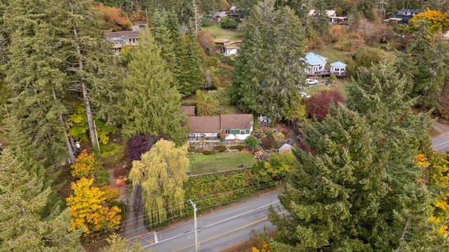 4 of 53 - 3296 Denman Rd, Denman Island, BC