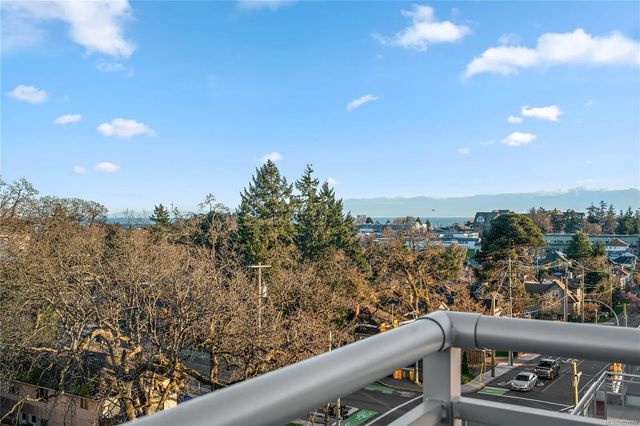 5 of 24 - 610 Lampson St 507, Esquimalt, BC