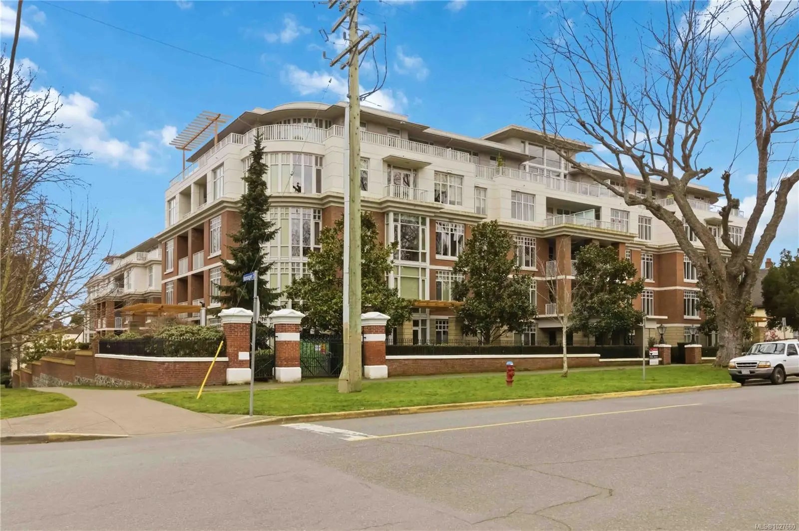 MLS Number 1027680 in the city of Victoria Homes for Sale by The Chelsea, the zipcode of V8V 3G7