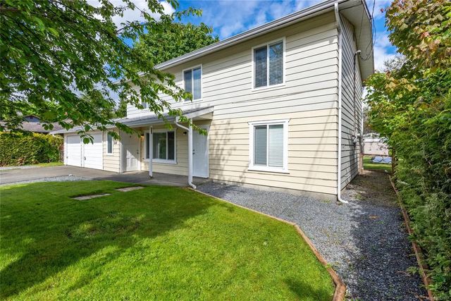 2 of 31 - 164 Crawford Rd, Campbell River, BC