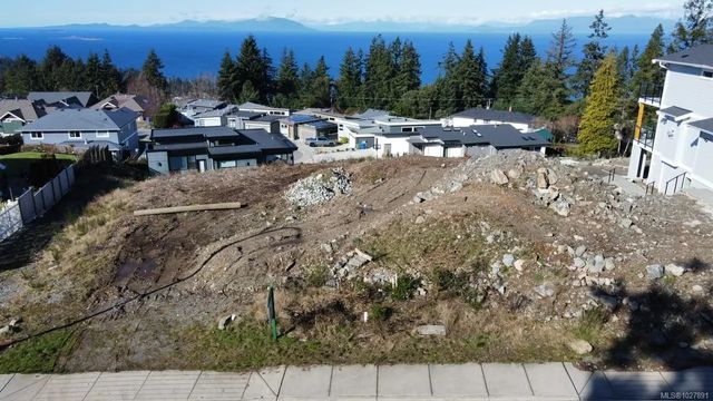 3 of 24 - 156 Hawk Point Rd, Nanaimo, BC