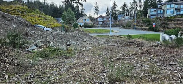5 of 24 - 156 Hawk Point Rd, Nanaimo, BC