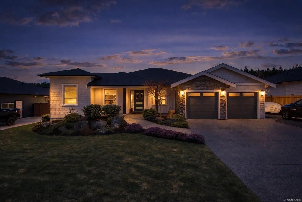 441 Arizona Dr, Campbell River