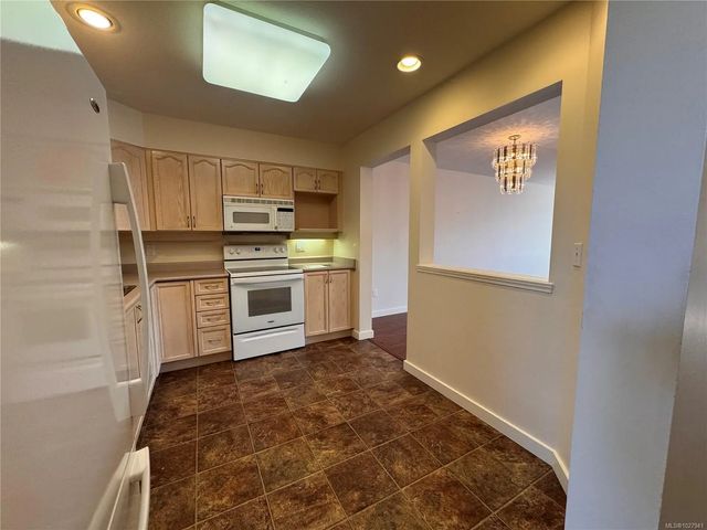 5 of 17 - 2055 Galerno Rd 26, Campbell River, BC